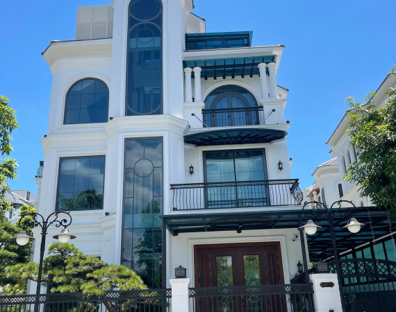 biệt thự đơn lập phong cách hiện đại luxury sử dụng gỗ óc chó kết hợp gỗ an cường